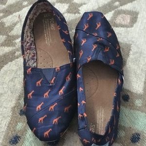 Giraffe Toms Women’s 10